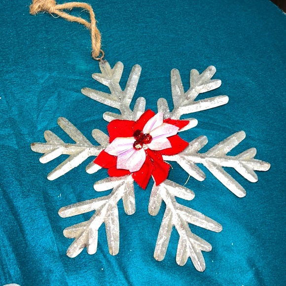 Rustic Tin Plate Snowflakes EXTRA LARGE Holiday Winter Wall Art Hanging Metal - Picture 3 of 12